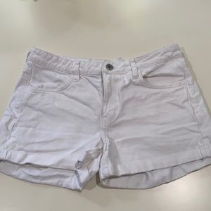Short white